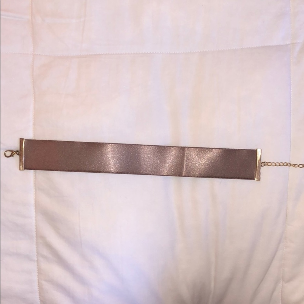 Rose gold choker